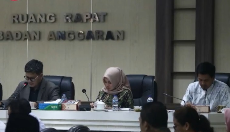 Banggar DPRD Makassar Rapat Pembahasan KUA APBD 2023 Bersama TAPD